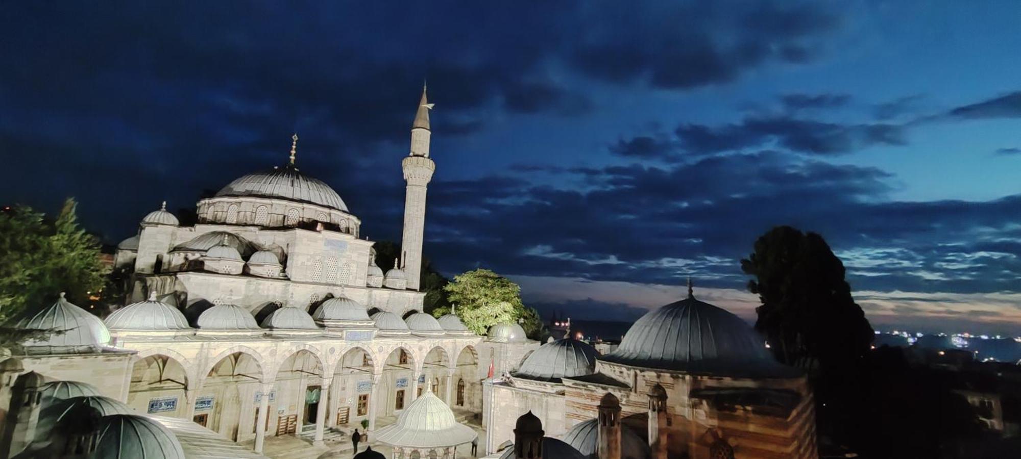 Nur Home Deniz Manzarali Istanbul Exterior foto